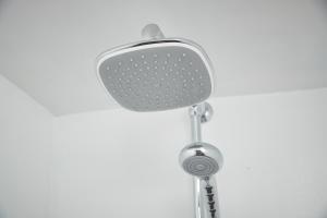 adan resort lamp