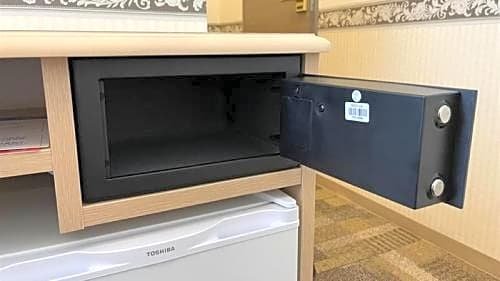 toyoko inn toride eki higashi guchi