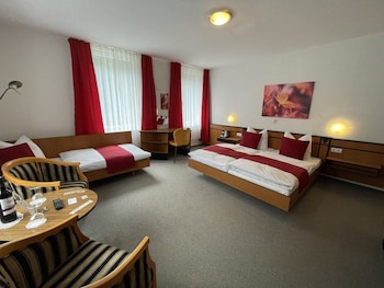 astoria hotel bad wildstein