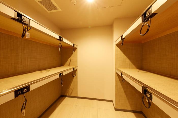 monday apart premium akihabara asakusabashi sta
