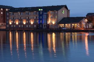holiday inn express cardiff bay by ihg