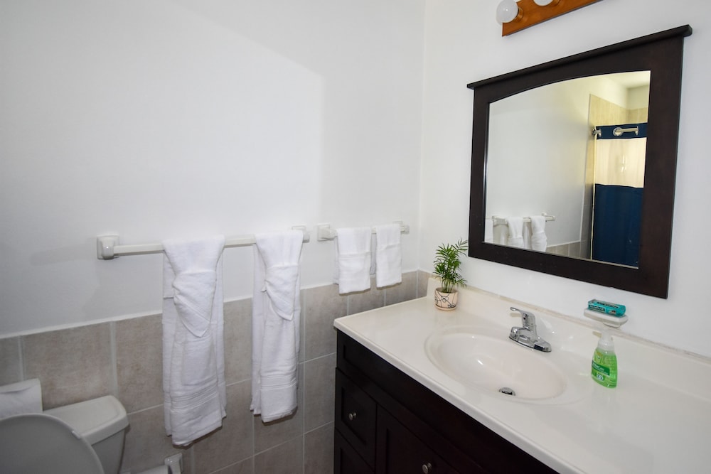lord nelson hotel and residences