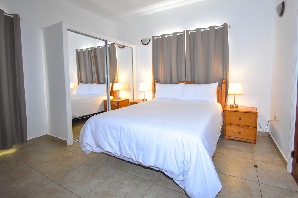 lord nelson hotel and residences