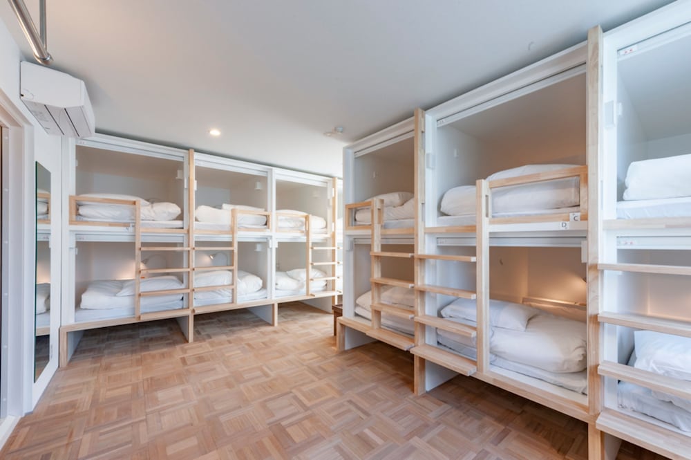 plat hostel keikyu haneda home