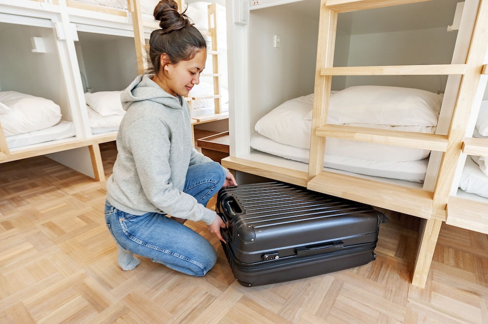 plat hostel keikyu haneda home