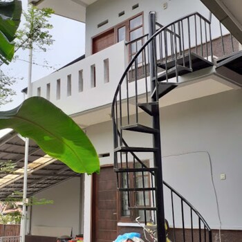 nabila syari guesthouse