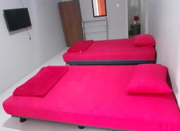 nabila syari guesthouse