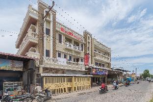 reddoorz near citraland gama city medan