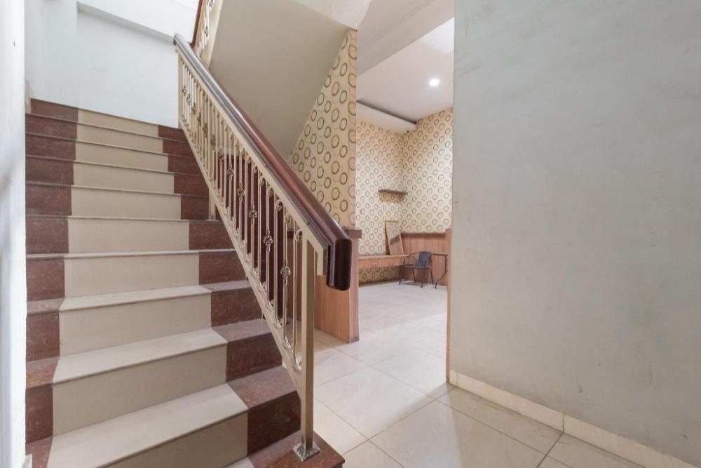 reddoorz near citraland gama city medan