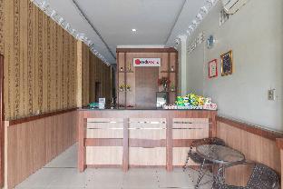 reddoorz near citraland gama city medan