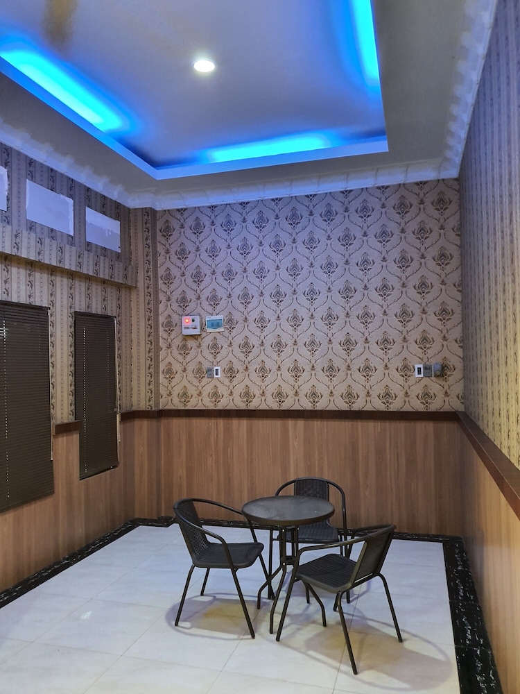 reddoorz near citraland gama city medan