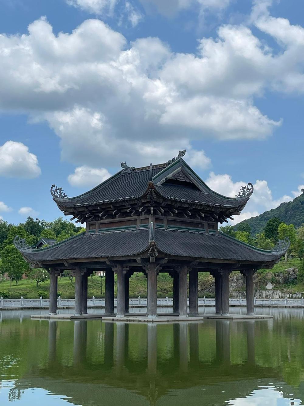 hoa lu