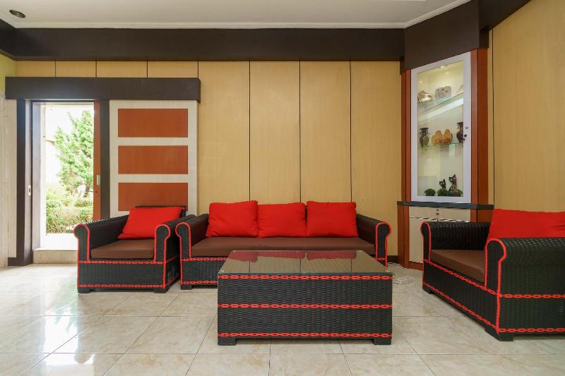 reddoorz syariah mora garden bungo