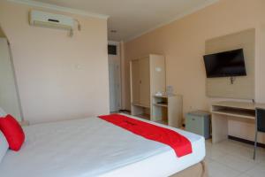 reddoorz plus syariah hotel boulevard luwuk