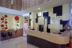 reddoorz plus syariah hotel boulevard luwuk