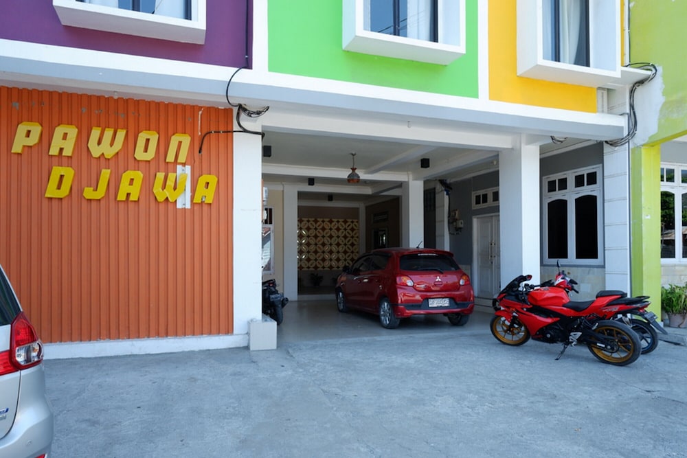 reddoorz plus syariah hotel boulevard luwuk