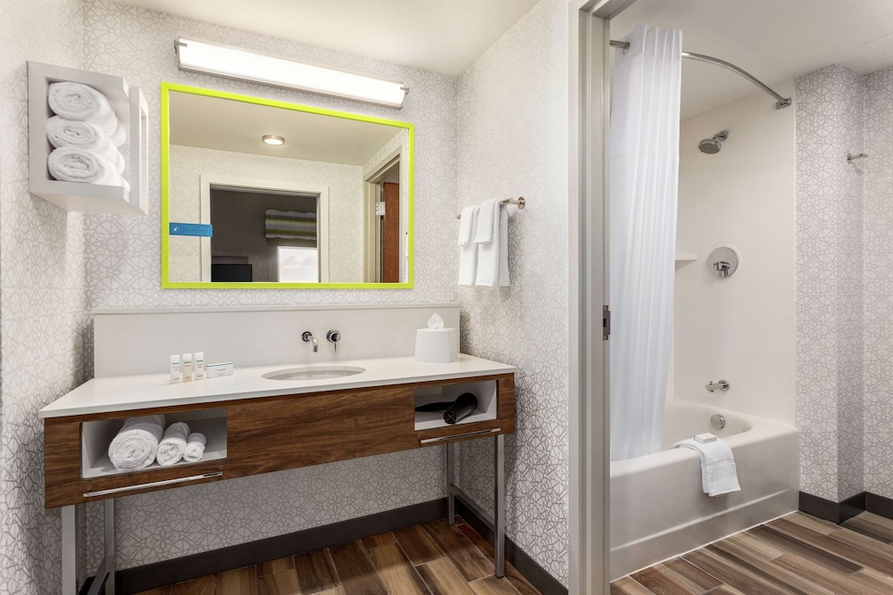 hampton inn and suites miami kendall