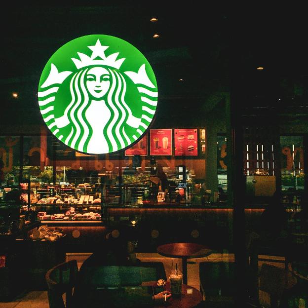 vix bangkok at victory monument