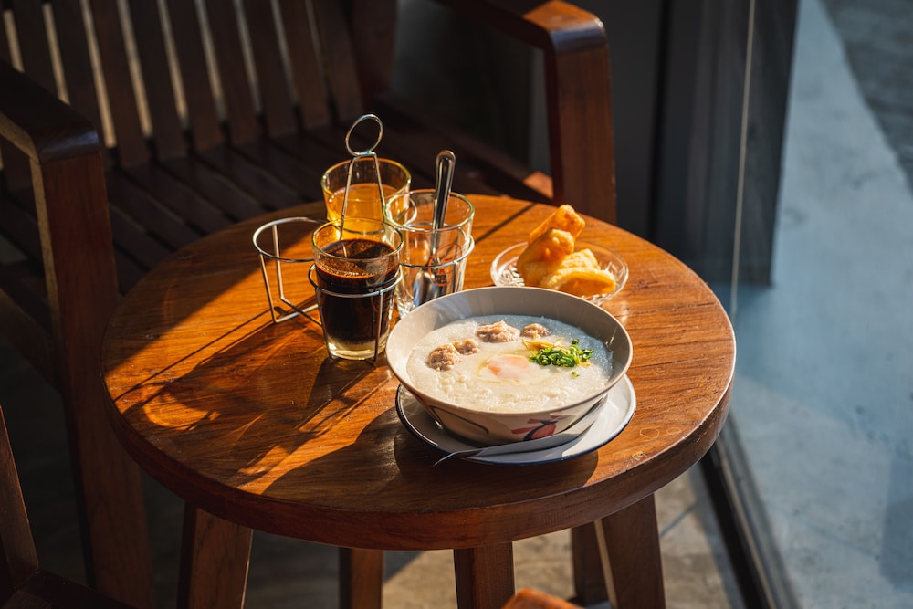 vix bangkok at victory monument