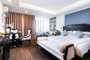 glory boutique suite