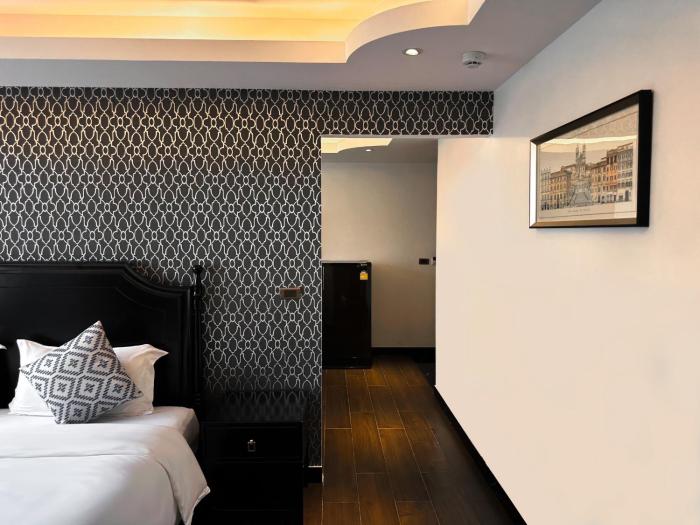 glory boutique suite