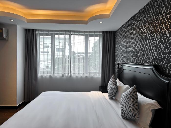 glory boutique suite