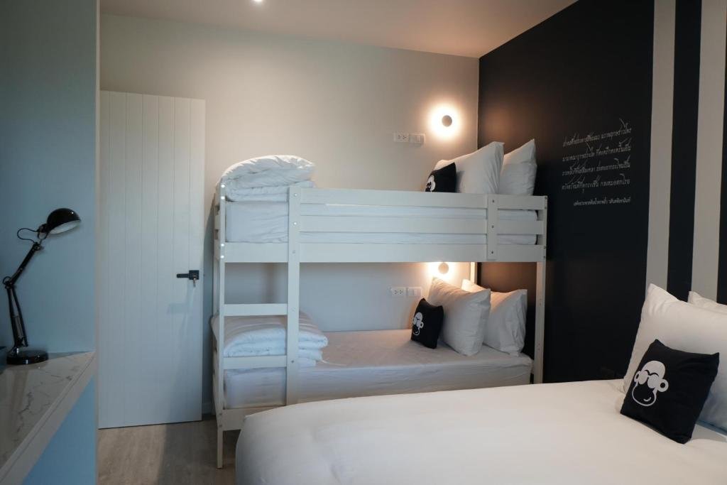 blumonkey hub and hotel chanthaburi