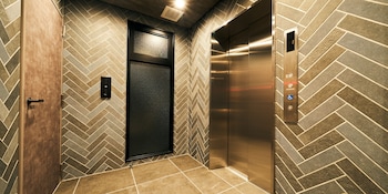 rakuten stay fukuoka yakuin