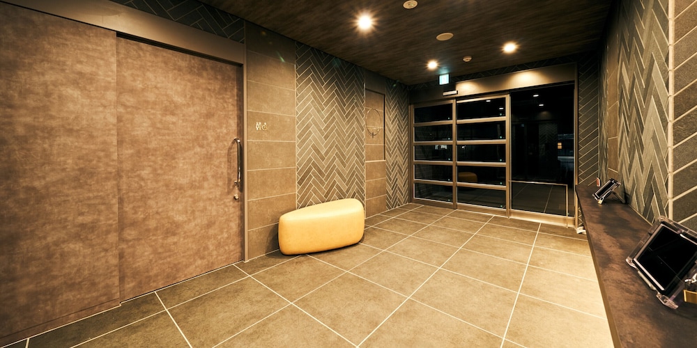 rakuten stay fukuoka yakuin