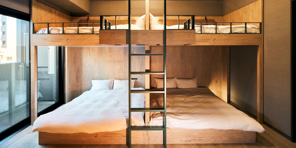 rakuten stay fukuoka yakuin