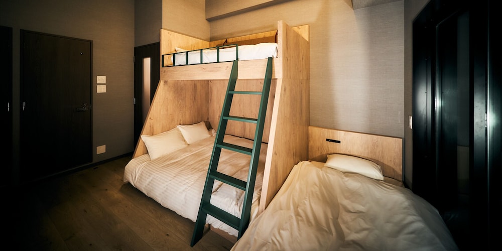 rakuten stay fukuoka yakuin