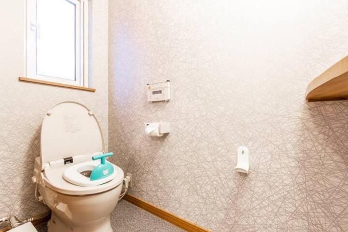 the worldwide house