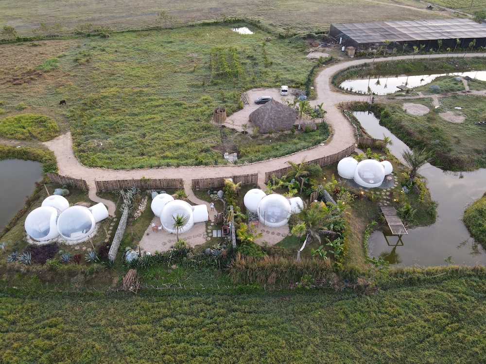 greenland bubble glamping
