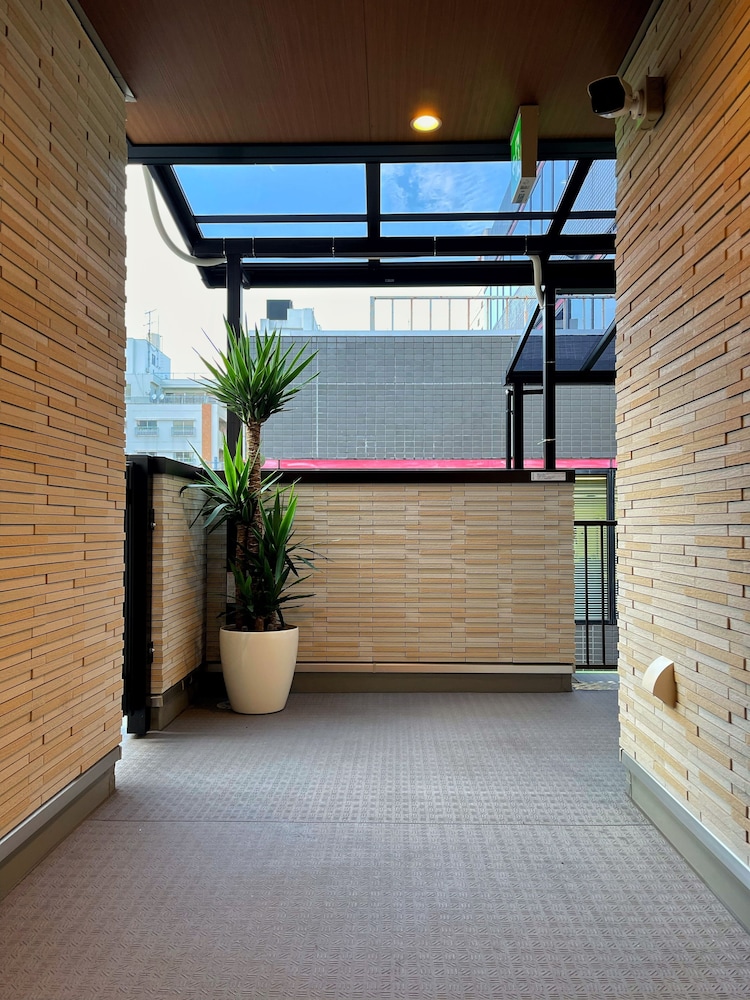 shinjuku warm house