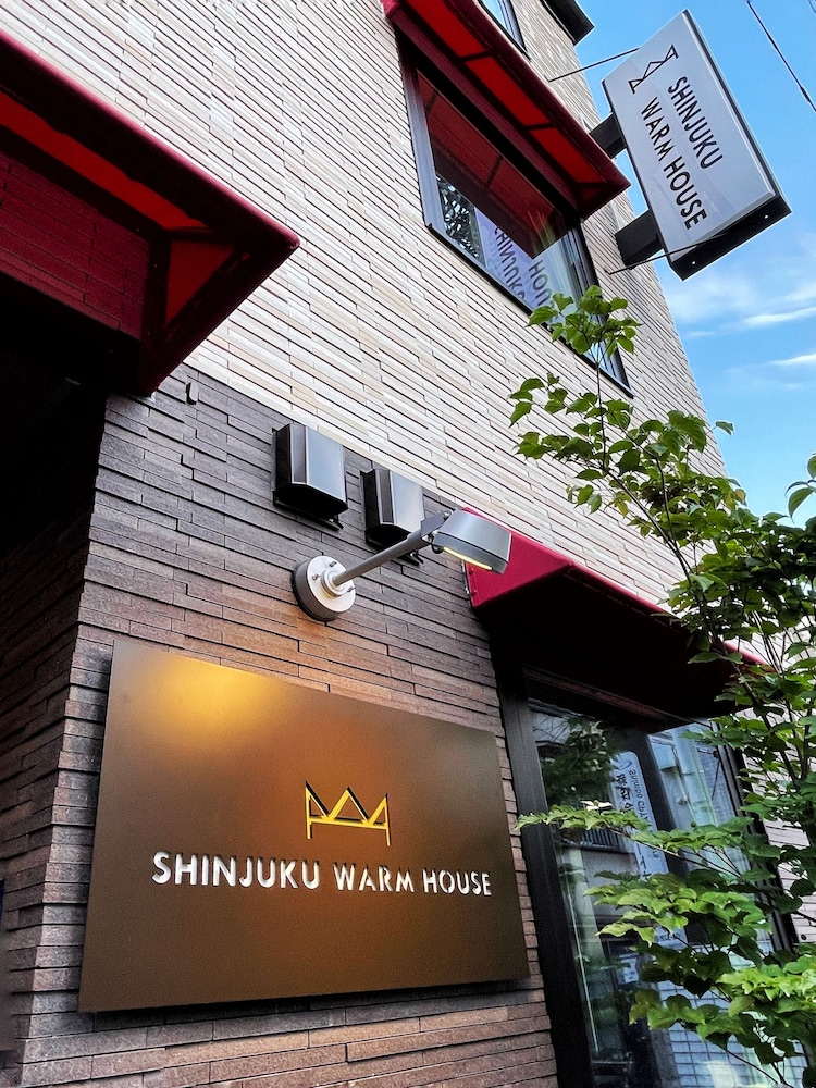 shinjuku warm house
