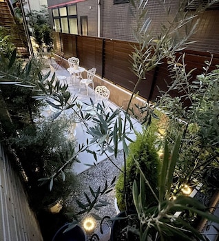 shinjuku warm house