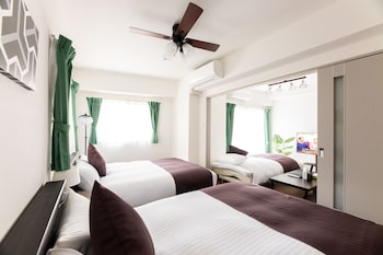 grand inn canalside