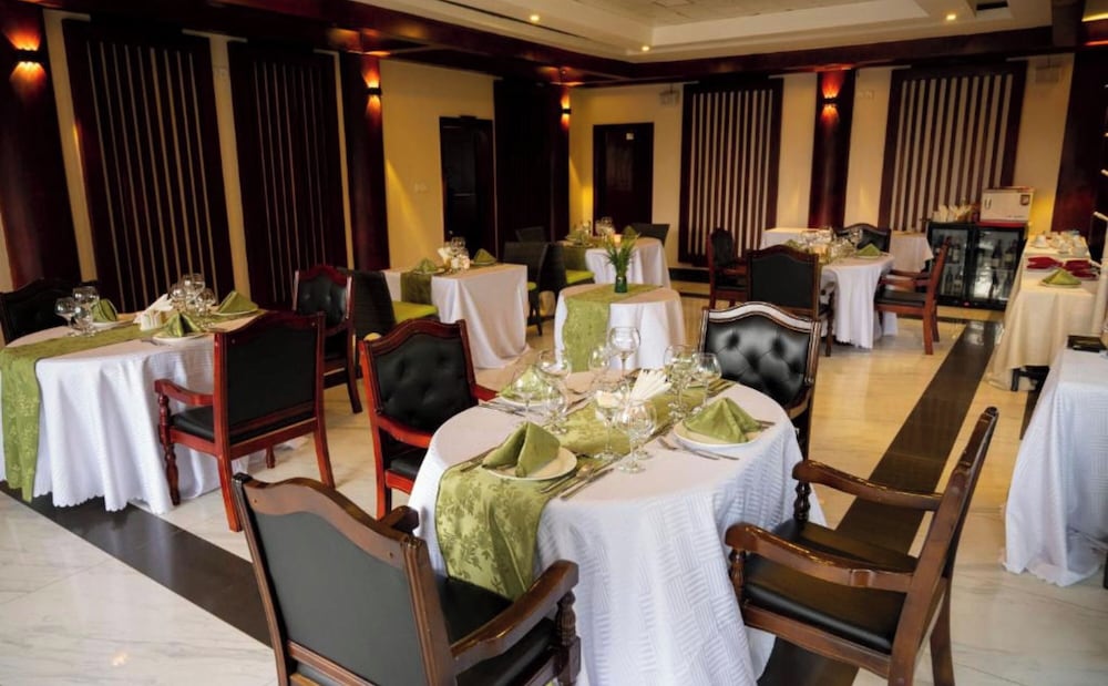 madras hotel and apartments