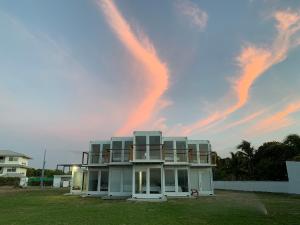 nomada republic hotel punta chame