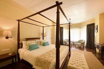 ama stays and trails tea estate bungalows munnar