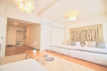 earls court building