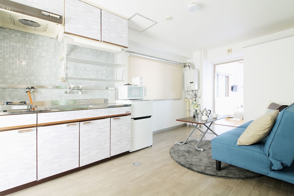 earls court building