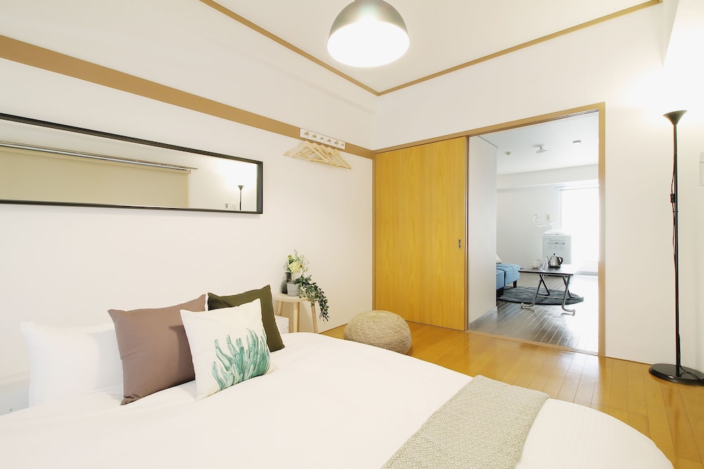 earls court building