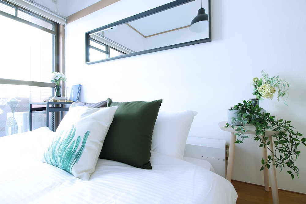 earls court building