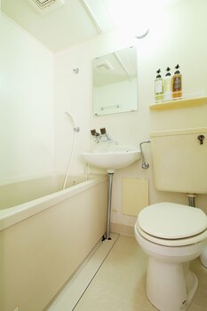 earls court building