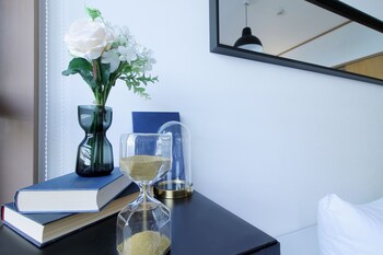 earls court building