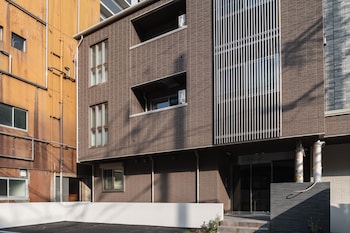 grand base urakami
