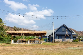 the barn hua hin