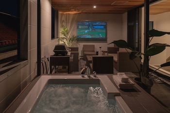 urban villa resort yae