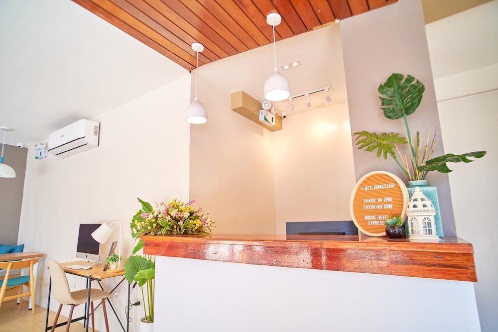 bridge hotel express